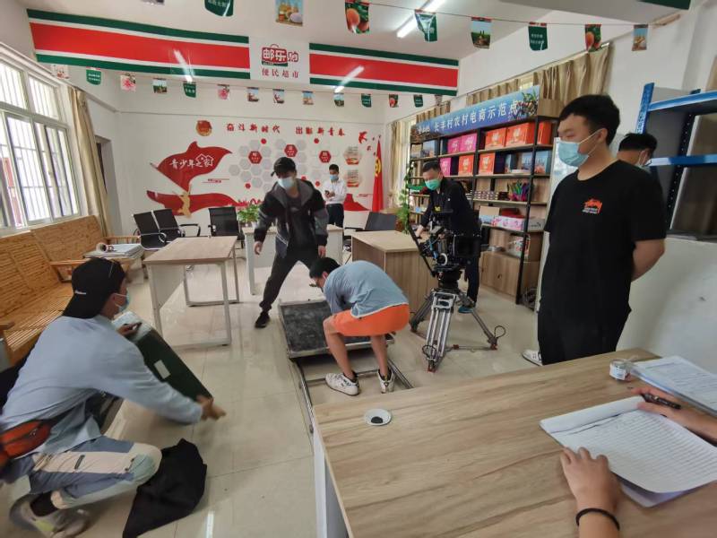 桦甸市广告片拍摄公司：极简主义践行者，少即是多的视觉哲学